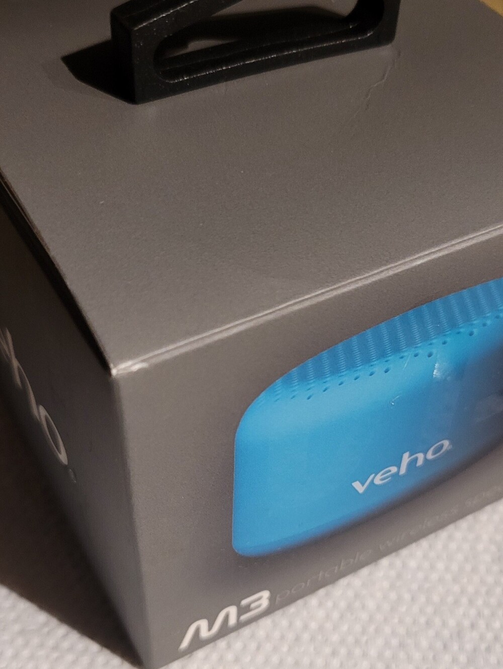Veho M3 Portable Wireless Speaker - Bright Blue - Picture 5 of 5